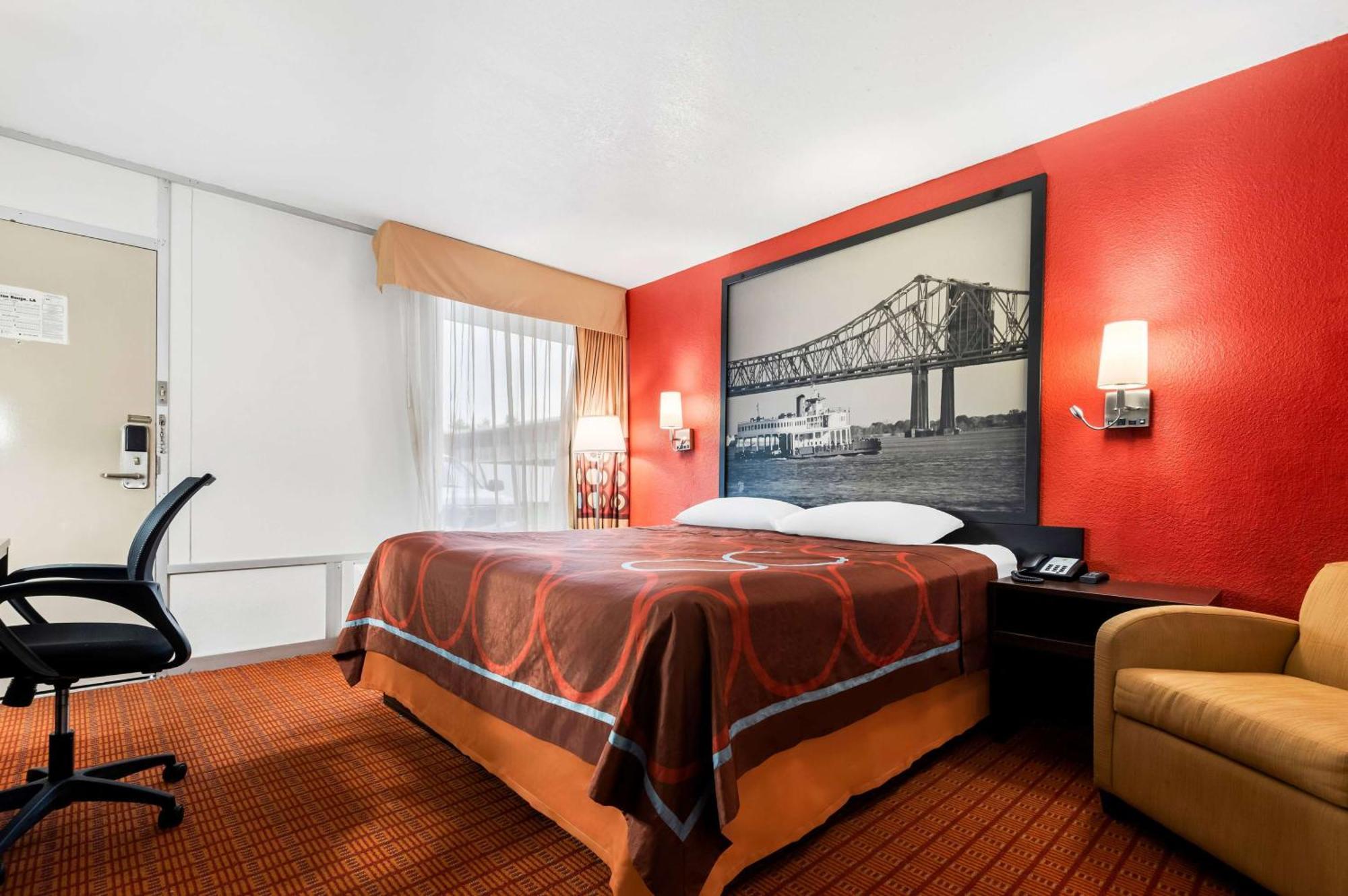 Super 8 By Wyndham Baton Rouge/i-10 Motel