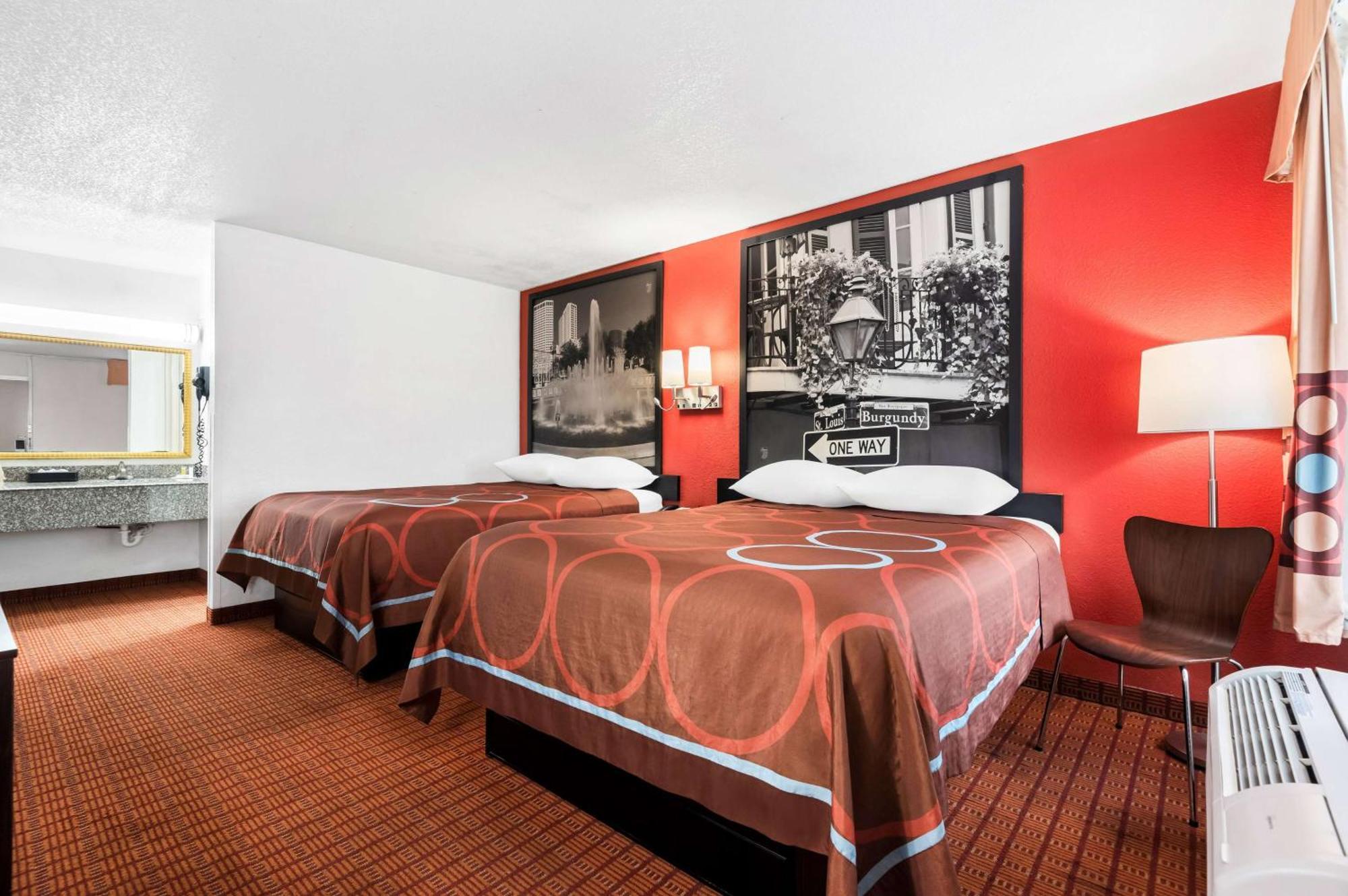 Super 8 By Wyndham Baton Rouge/i-10 2*